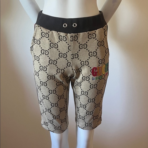 Gucci Pants - Gucci Unskilled Worker Embroidered Logo Print Shorts